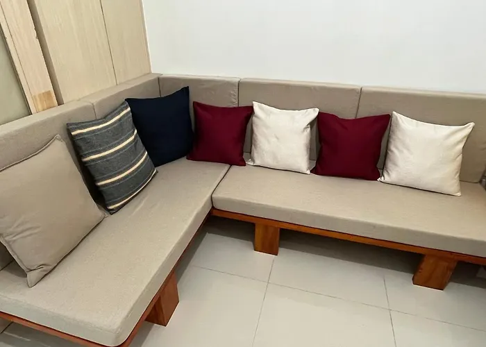 Apartment 1br Jazz Bel-air Makati, Poolview, Trident *