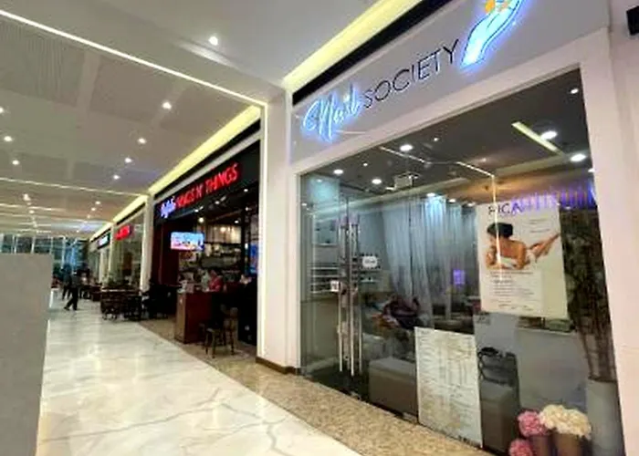 1br Jazz Bel-air Makati, Poolview, Trident *